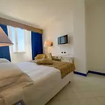 Hotel Western Acqua Novella Spotorno