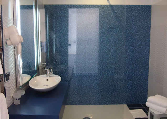 Hotel Western Acqua Novella 4*