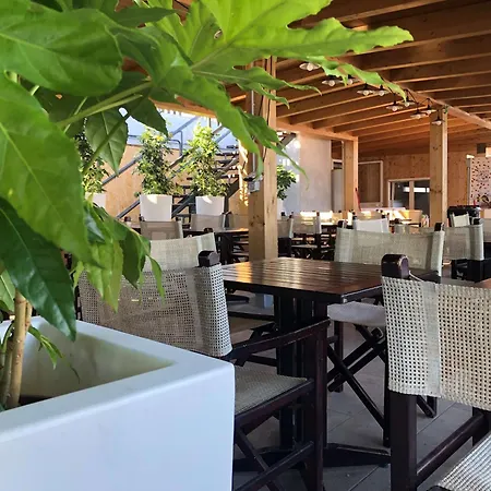 Otel Western Acqua Novella 4*