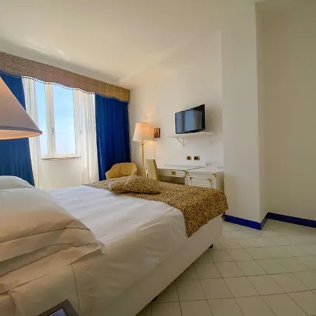 Hotel Western Acqua Novella Spotorno