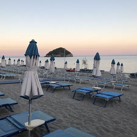 Western Acqua Novella Otel Spotorno