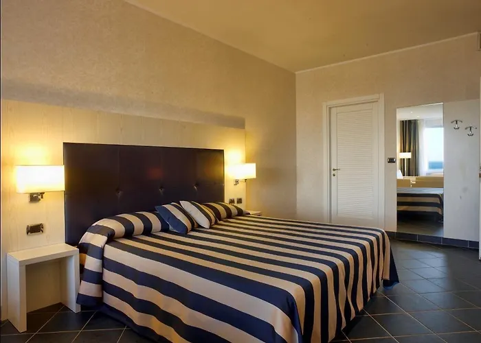 Western Acqua Novella